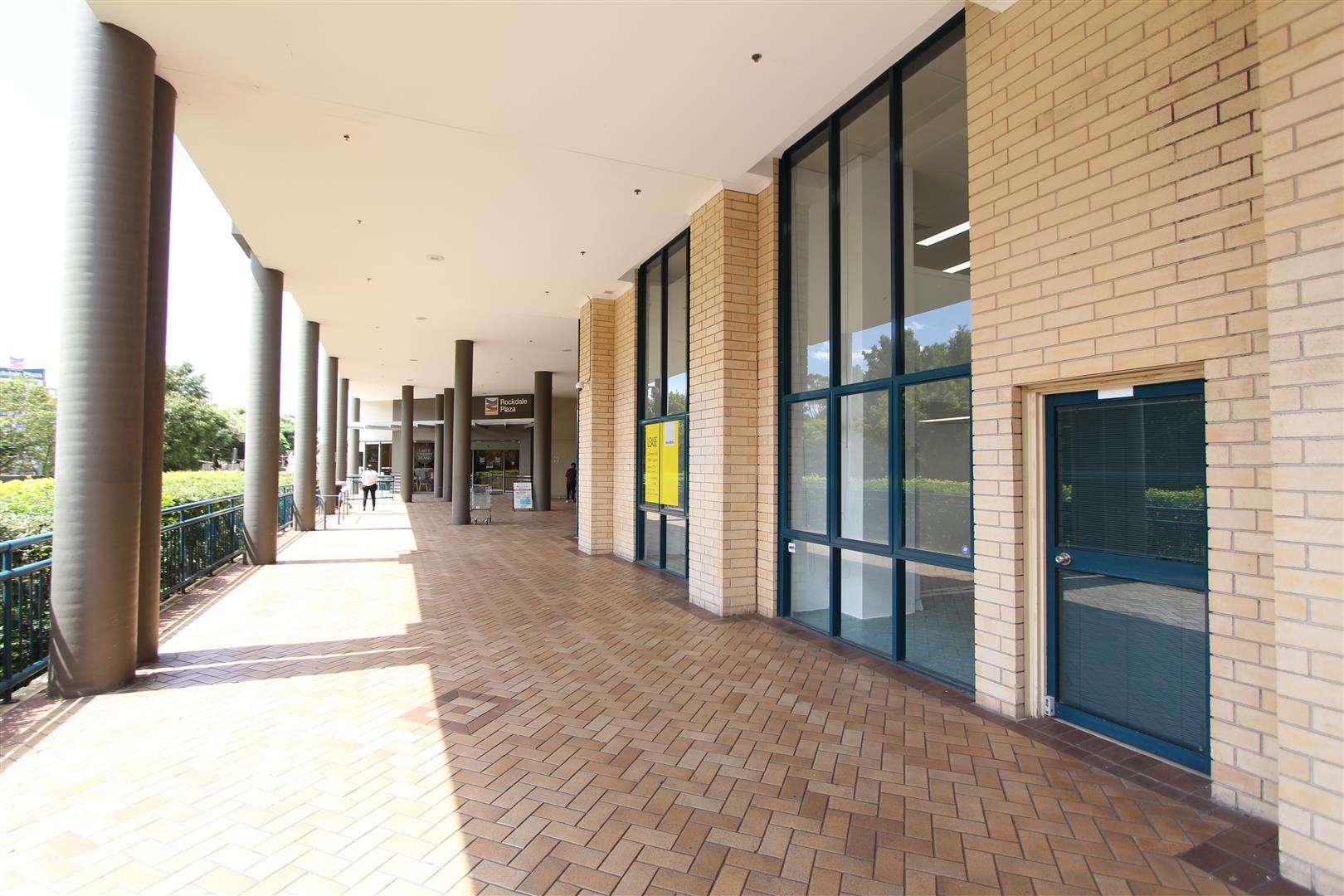 Versatile commercial space in Rockdale Plaza Commercial Property